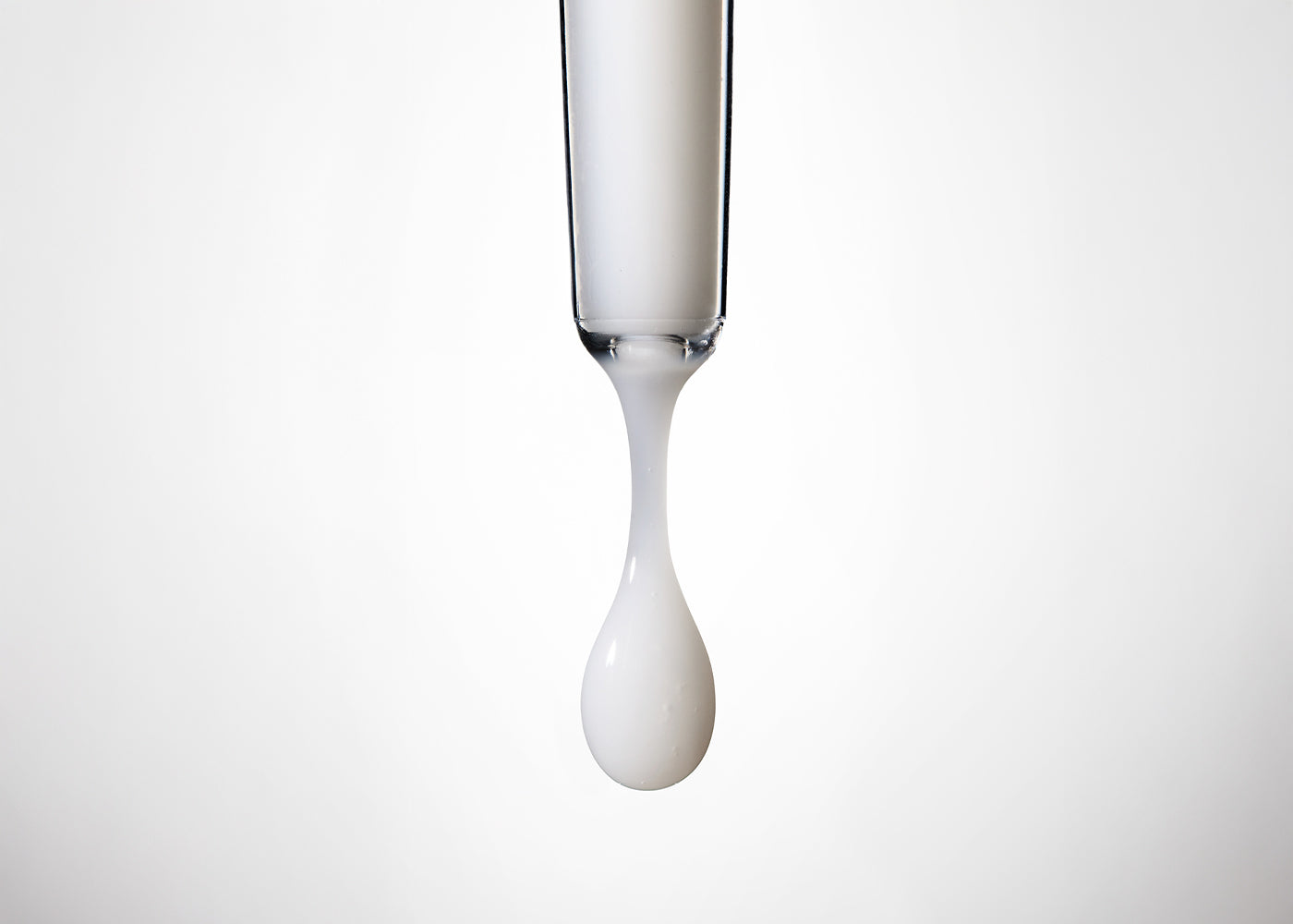What Does Serum Do to Your Face?